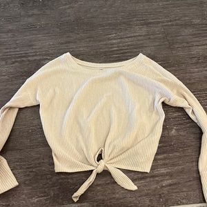 ⚪️Abercrombie tan ribbed tie front sweater